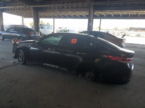 5XXGT4L3XHG154731 2017 KIA OPTIMA - Image 2