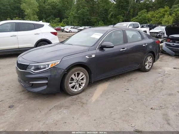 5XXGT4L3XHG157497 2017 KIA OPTIMA - Image 2