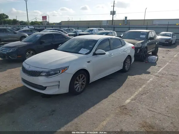 5XXGT4L3XHG162859 2017 KIA OPTIMA - Image 2