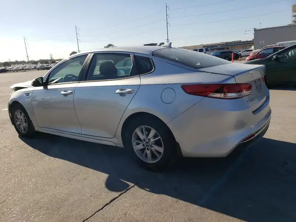 5XXGT4L3XHG167124 2017 KIA OPTIMA - Image 2