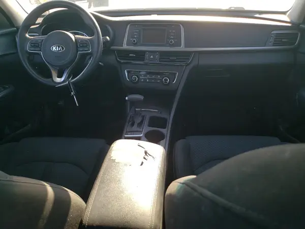 5XXGT4L3XHG167124 2017 KIA OPTIMA - Image 8