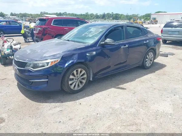 5XXGT4L3XHG168466 2017 KIA OPTIMA - Image 2