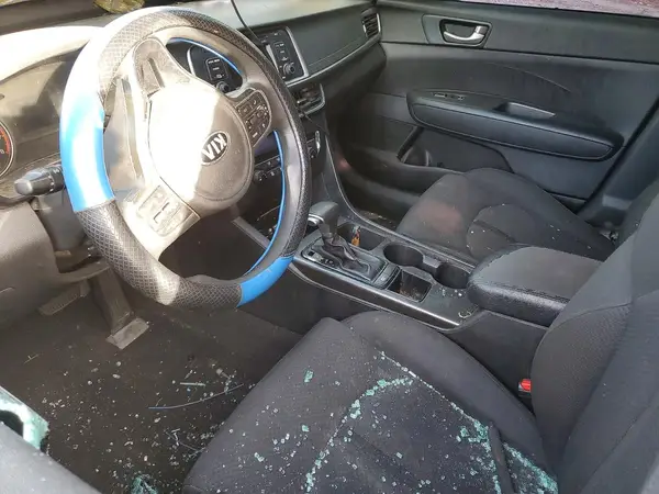5XXGT4L3XHG170833 2017 KIA OPTIMA - Image 8