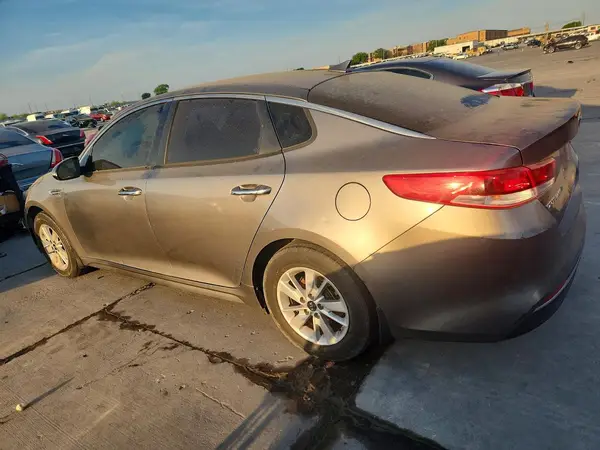 5XXGT4L3XHG173120 2017 KIA OPTIMA - Image 2