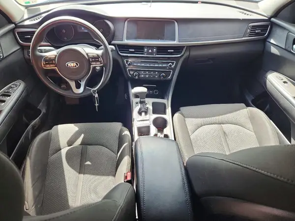 5XXGT4L3XHG175319 2017 KIA OPTIMA - Image 8