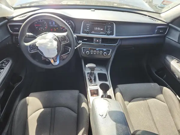 5XXGT4L3XHG176857 2017 KIA OPTIMA - Image 8