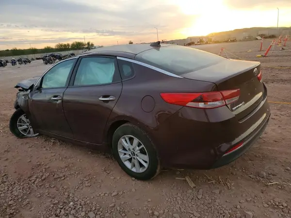 5XXGT4L3XJG179814 2018 KIA OPTIMA - Image 2