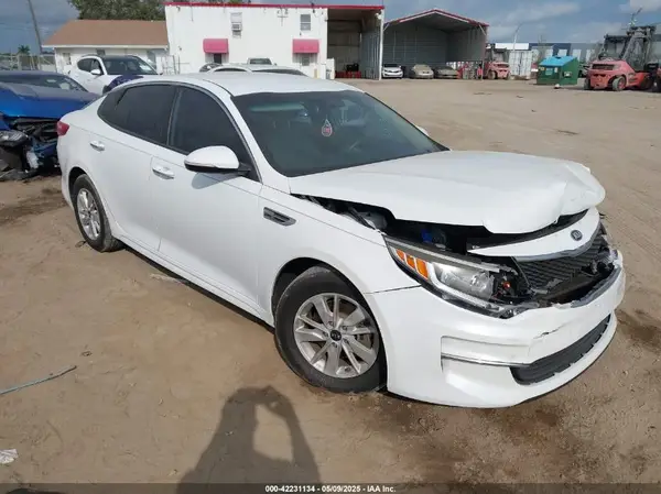 5XXGT4L3XJG182289 2018 KIA OPTIMA - Image 1