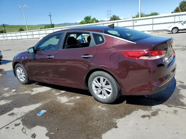 5XXGT4L3XJG182390 2018 KIA OPTIMA - Image 2