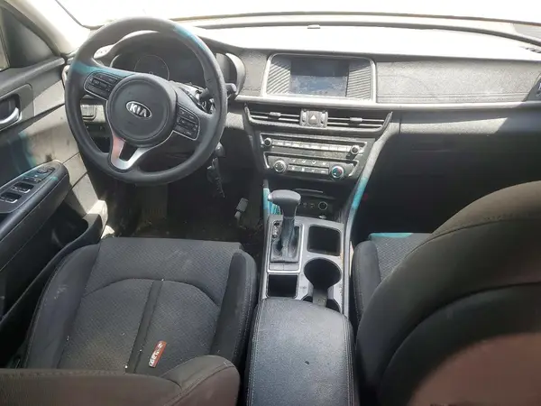 5XXGT4L3XJG185760 2018 KIA OPTIMA - Image 8