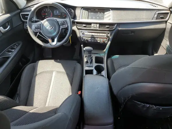 5XXGT4L3XJG186200 2018 KIA OPTIMA - Image 8
