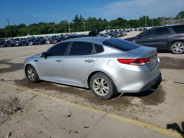 5XXGT4L3XJG187556 2018 KIA OPTIMA - Image 2