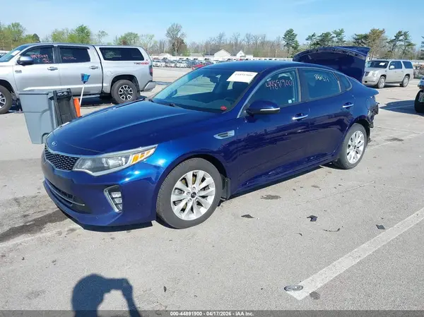 5XXGT4L3XJG194457 2018 KIA OPTIMA - Image 2