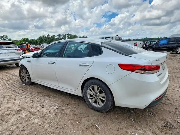 5XXGT4L3XJG199853 2018 KIA OPTIMA - Image 2