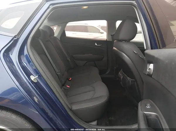 5XXGT4L3XJG200192 2018 KIA OPTIMA - Image 8