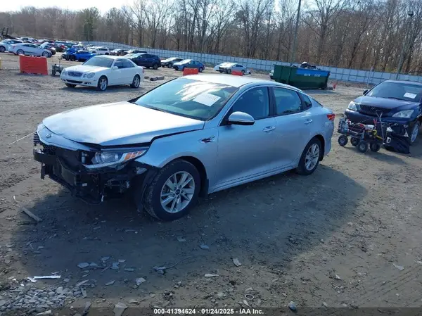 5XXGT4L3XJG201472 2018 KIA OPTIMA - Image 2