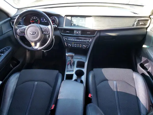5XXGT4L3XJG202783 2018 KIA OPTIMA - Image 8
