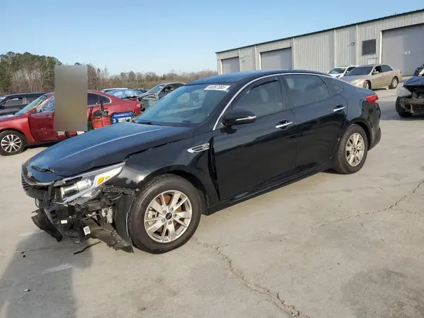 5XXGT4L3XJG206333 2018 KIA OPTIMA - Image 1