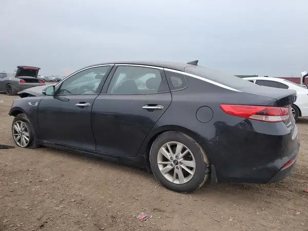 5XXGT4L3XJG206834 2018 KIA OPTIMA - Image 2