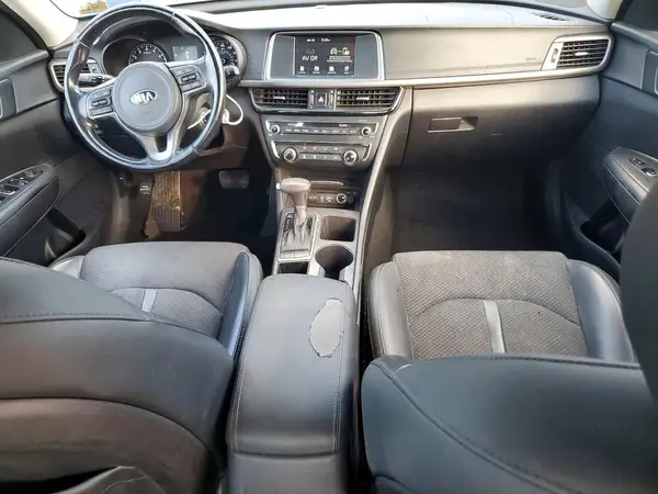 5XXGT4L3XJG214674 2018 KIA OPTIMA - Image 8