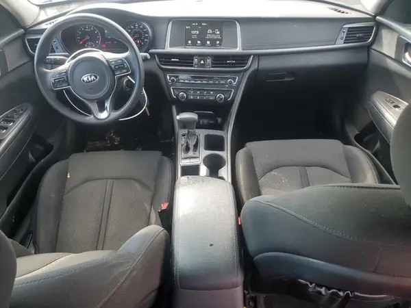 5XXGT4L3XJG215727 2018 KIA OPTIMA - Image 8