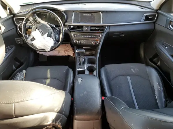 5XXGT4L3XJG219552 2018 KIA OPTIMA - Image 8