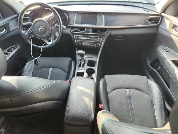 5XXGT4L3XJG223021 2018 KIA OPTIMA - Image 8