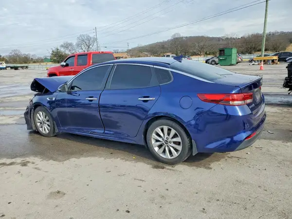 5XXGT4L3XJG223651 2018 KIA OPTIMA - Image 2