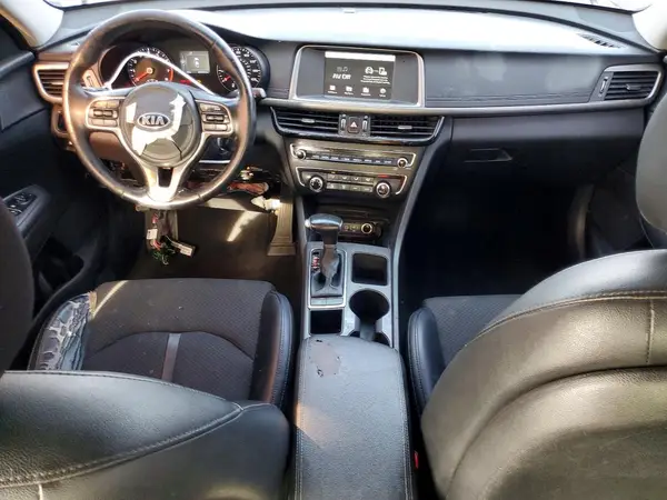 5XXGT4L3XJG223651 2018 KIA OPTIMA - Image 8
