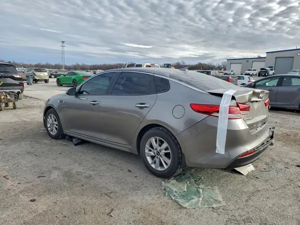 5XXGT4L3XJG227859 2018 KIA OPTIMA - Image 2