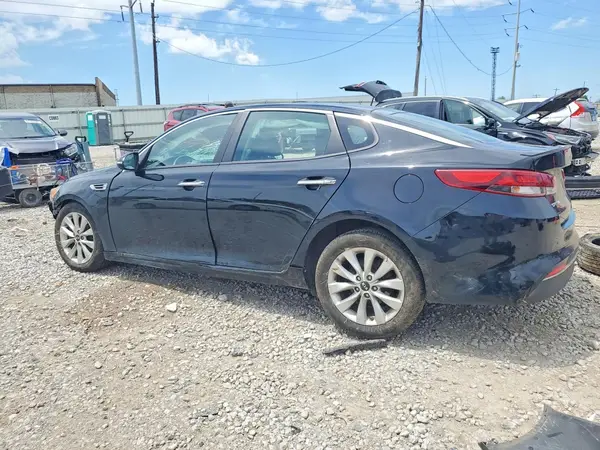 5XXGT4L3XJG227943 2018 KIA OPTIMA - Image 2