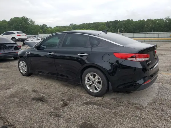 5XXGT4L3XJG230647 2018 KIA OPTIMA - Image 2