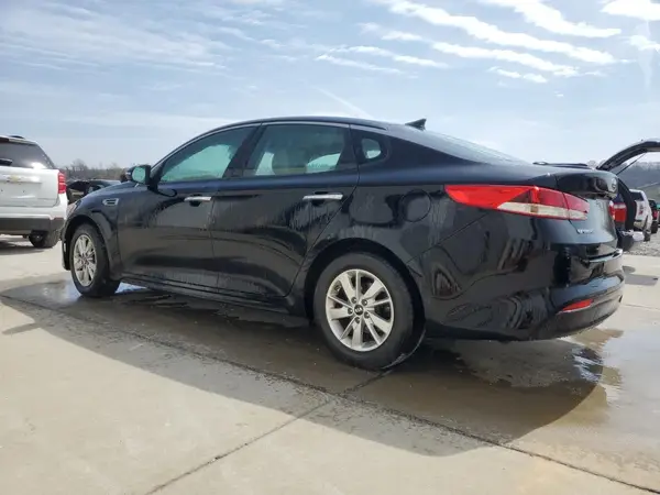 5XXGT4L3XJG232432 2018 KIA OPTIMA - Image 2