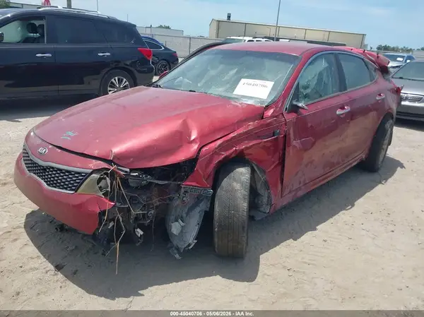 5XXGT4L3XJG232527 2018 KIA OPTIMA - Image 2