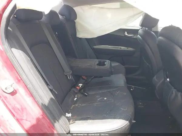 5XXGT4L3XJG232527 2018 KIA OPTIMA - Image 8