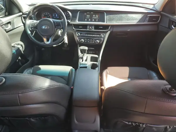 5XXGT4L3XJG234875 2018 KIA OPTIMA - Image 8