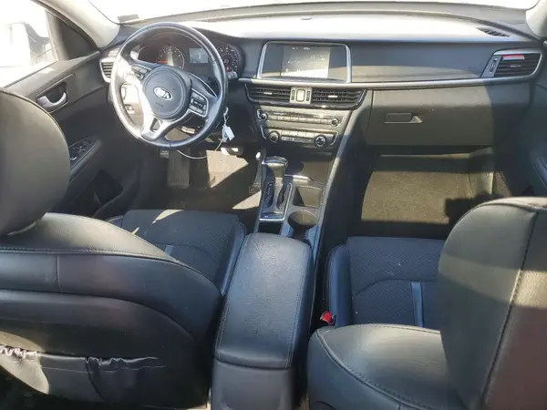 5XXGT4L3XJG236951 2018 KIA OPTIMA - Image 8