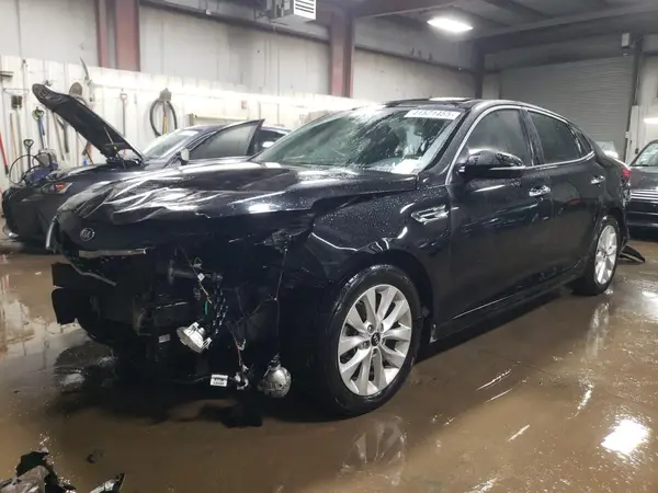 5XXGT4L3XJG237582 2018 KIA OPTIMA - Image 1
