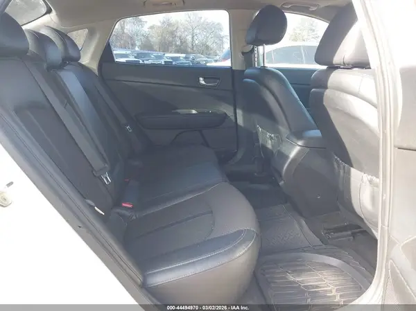 5XXGT4L3XJG238005 2018 KIA OPTIMA - Image 8