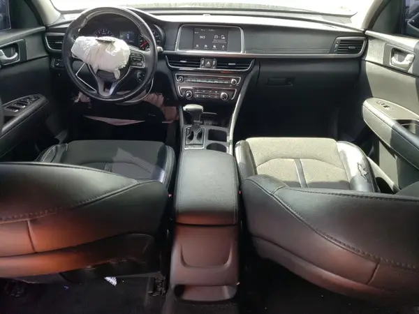5XXGT4L3XJG239610 2018 KIA OPTIMA - Image 8