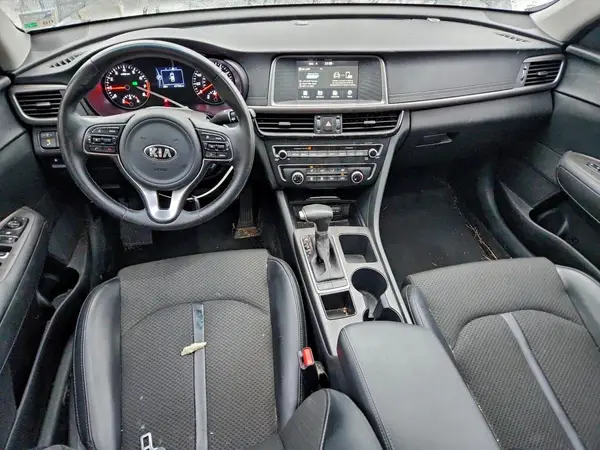5XXGT4L3XJG241177 2018 KIA OPTIMA - Image 8