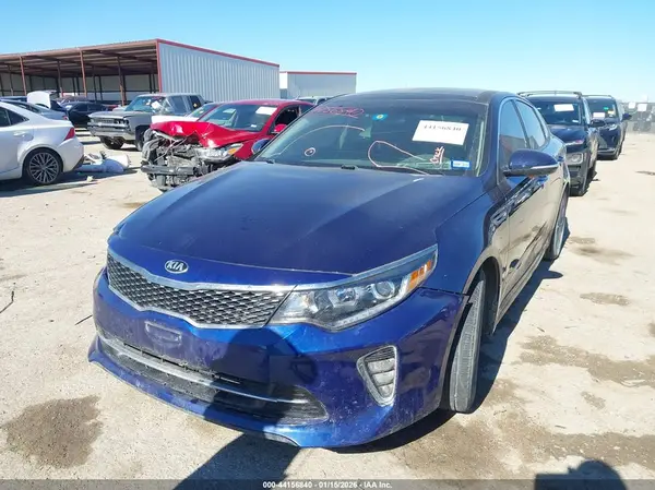 5XXGT4L3XJG241342 2018 KIA OPTIMA - Image 2