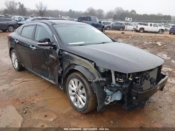 5XXGT4L3XJG242197 2018 KIA OPTIMA - Image 1