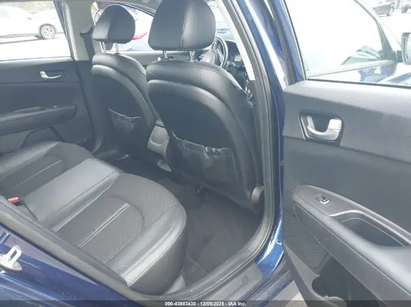 5XXGT4L3XJG242734 2018 KIA OPTIMA - Image 8