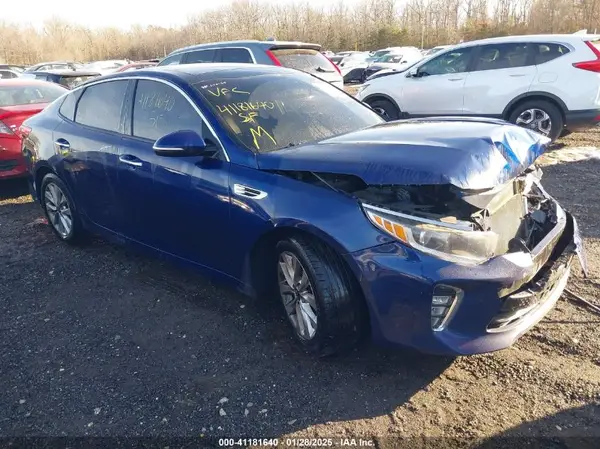 5XXGT4L3XJG242796 2018 KIA OPTIMA - Image 1