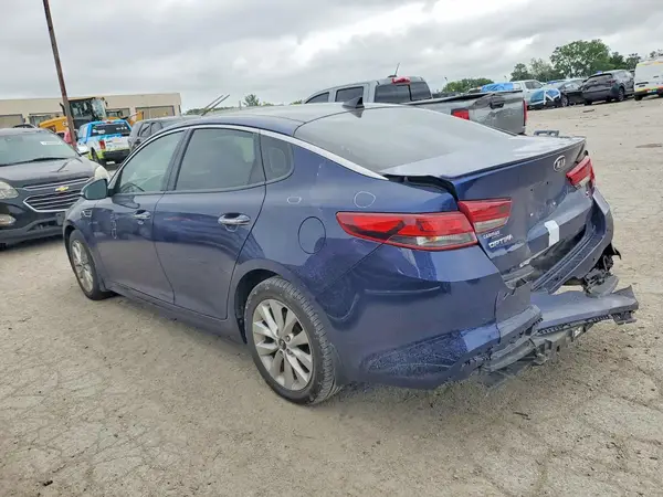 5XXGT4L3XJG242832 2018 KIA OPTIMA - Image 2