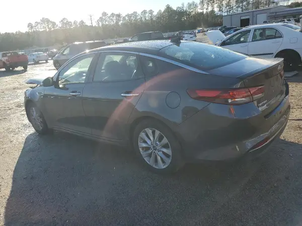 5XXGT4L3XJG243432 2018 KIA OPTIMA - Image 2