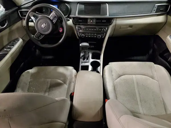 5XXGT4L3XJG245147 2018 KIA OPTIMA - Image 8