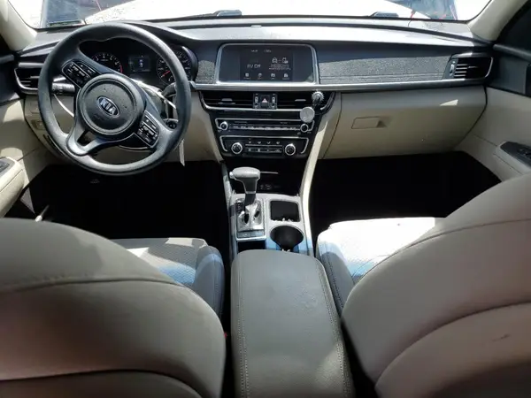 5XXGT4L3XJG247741 2018 KIA OPTIMA - Image 8