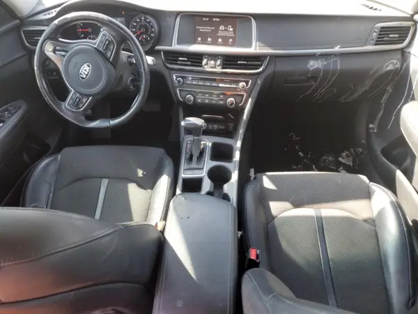 5XXGT4L3XJG249019 2018 KIA OPTIMA - Image 8